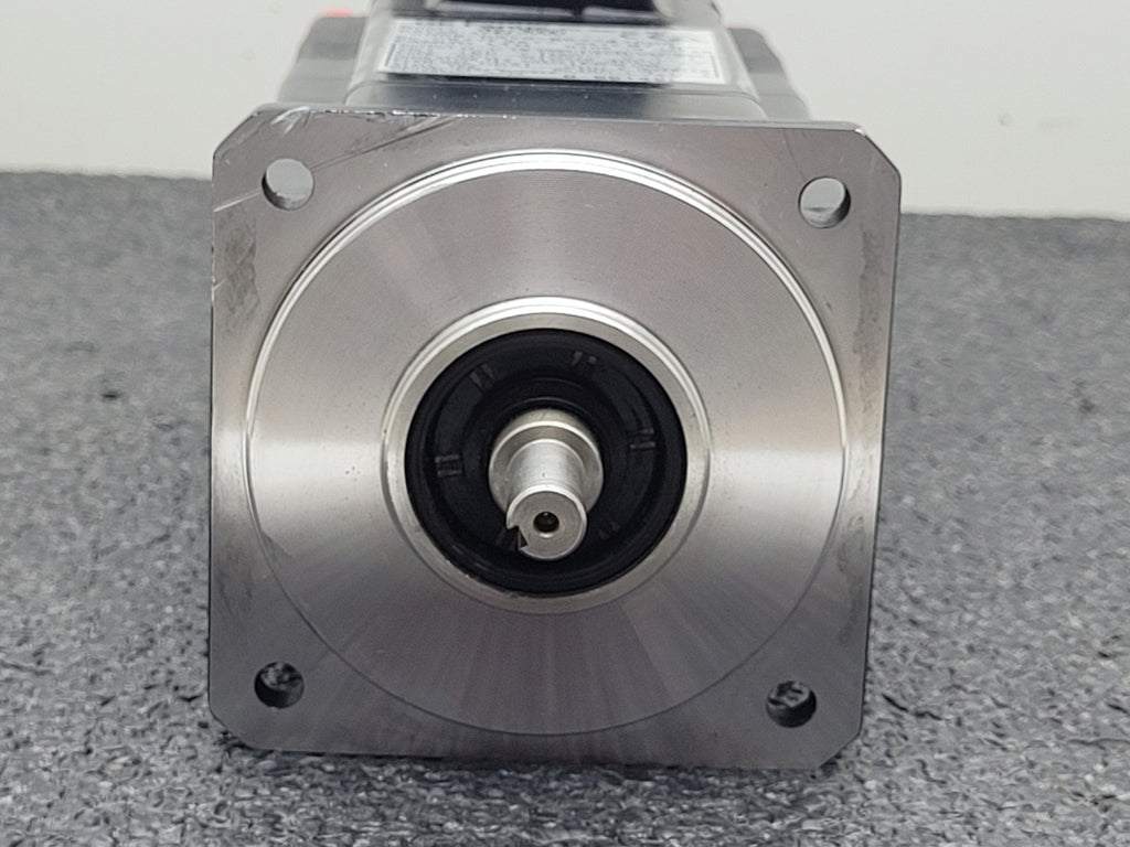 GE Fanuc A2/3000 A06B-0373-B677#7008 A06B0373B6777008 AC Servo Motor