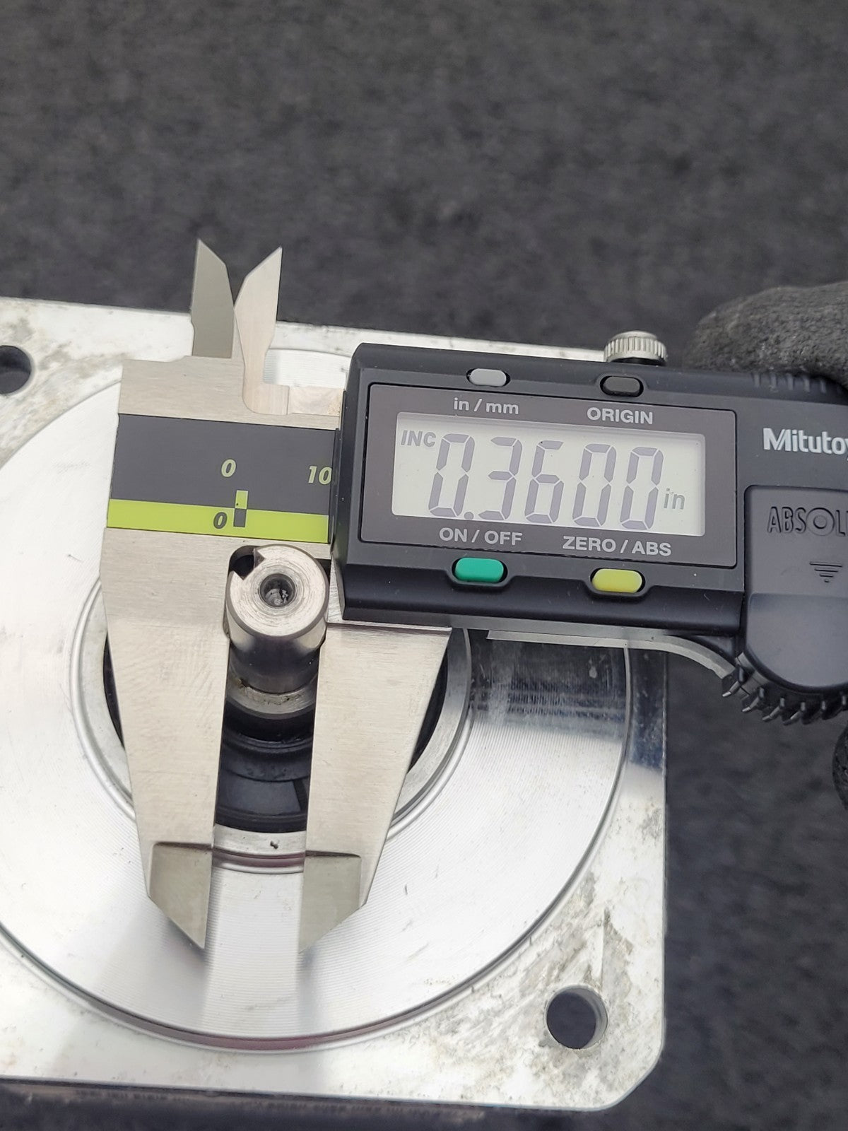 GE Fanuc AC Servo Motor A06B-0373-B577#7008  A06B0373B5777008 [B]