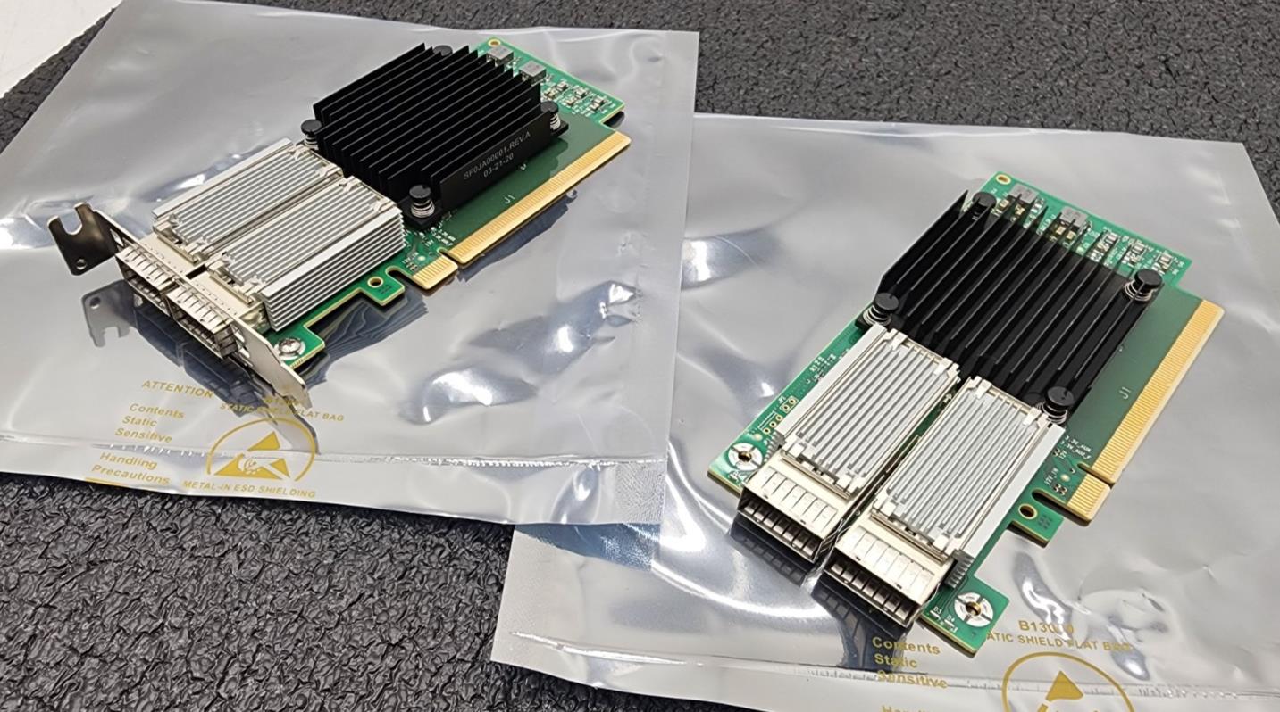 2x Dell ConnectX-5 CX516A Dual-Port 100GbE QSFP Network Adapter Dell P/N: 09FTMY