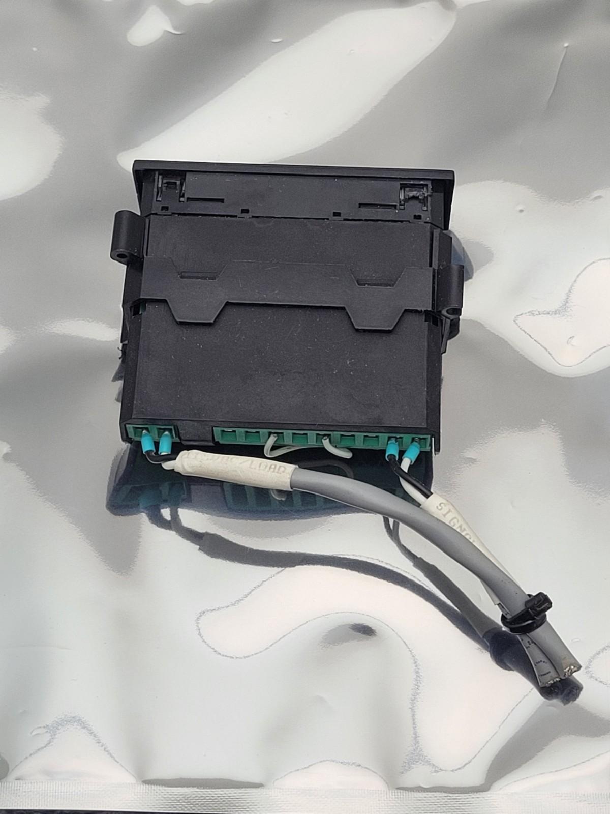 SIMPSON Panel Meter Single Line Red B/L M235-1-0-72-0 250VAC 85-250VAC 1-5VDC