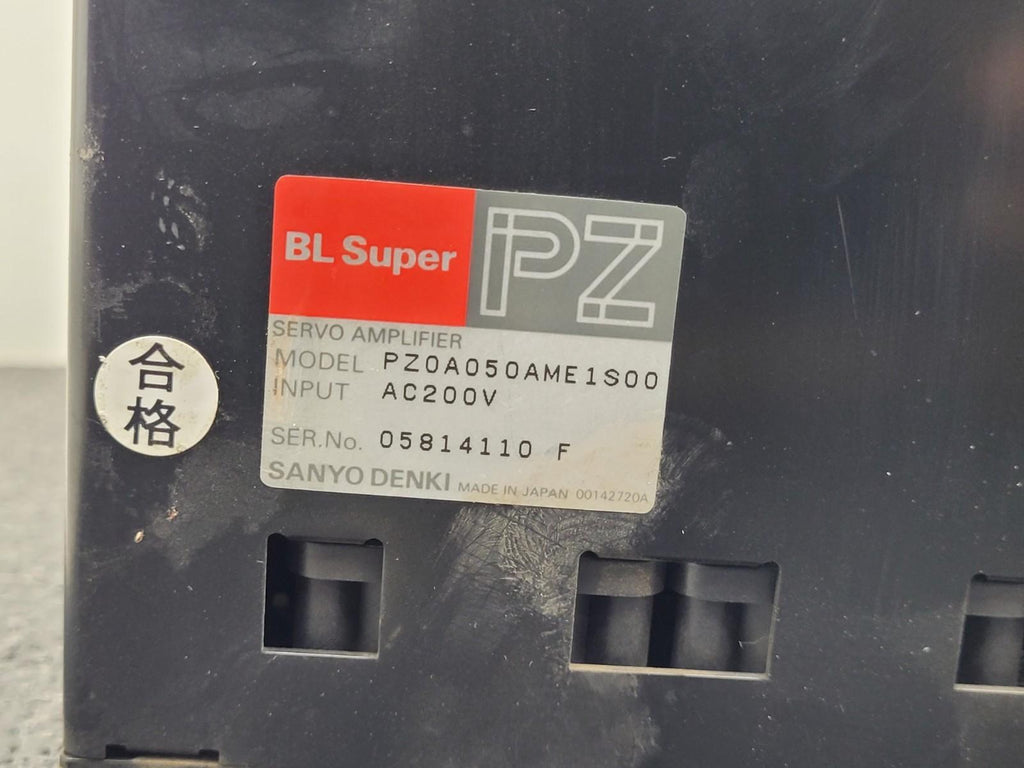 SANYO DENKI AC SERVOMOTOR P5, P50B08100DXS27 / PZ0A050AME1S00 Servo Amplifier PZ