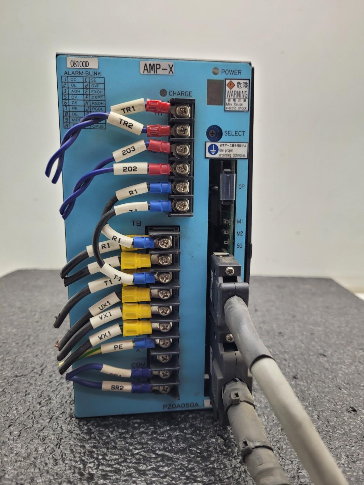 SANYO DENKI AC SERVOMOTOR P5, P50B08100DXS27 / PZ0A050AME1S00 Servo Amplifier PZ