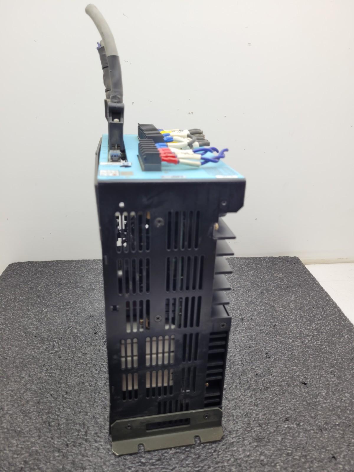 SANYO DENKI AC SERVOMOTOR P5, P50B08100DXS27 / PZ0A050AME1S00 Servo Amplifier PZ