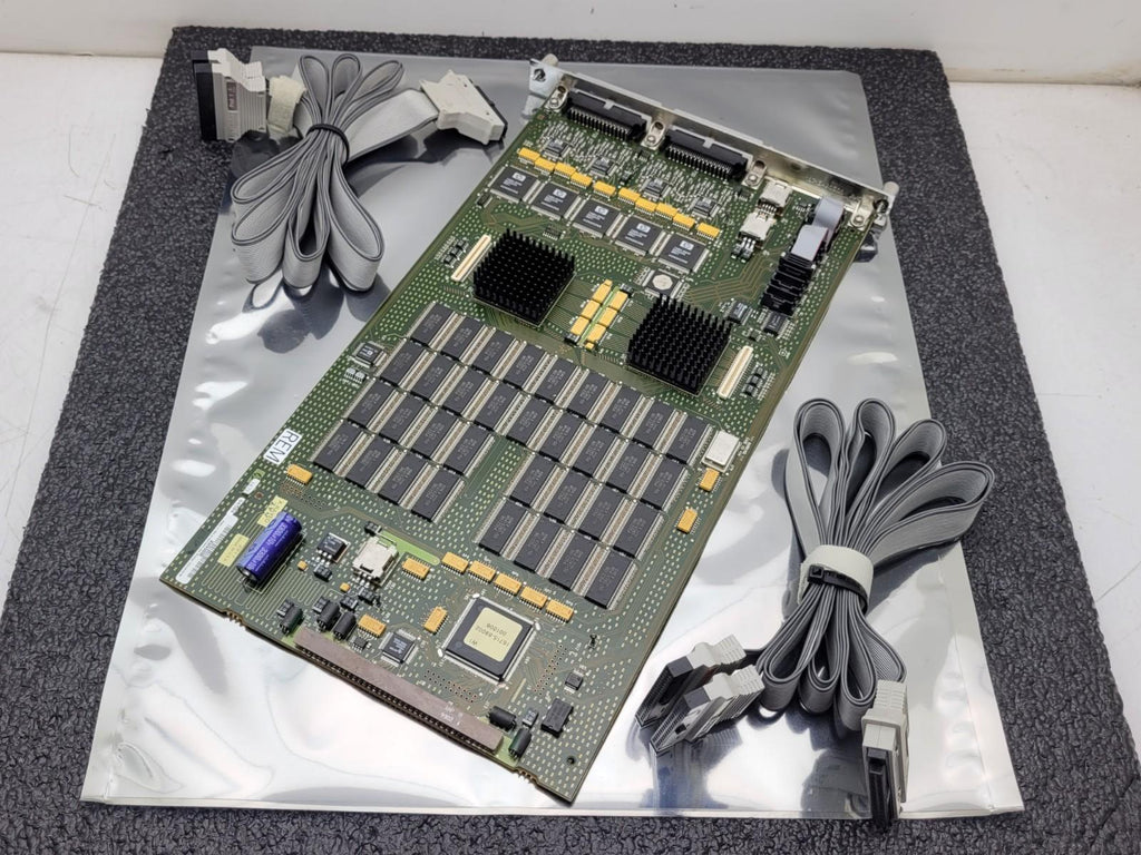 HP AGILENT 16717A 333MHz STATE / 2GHz TIMING ZOOM 2MSa ANALYZER with Cables