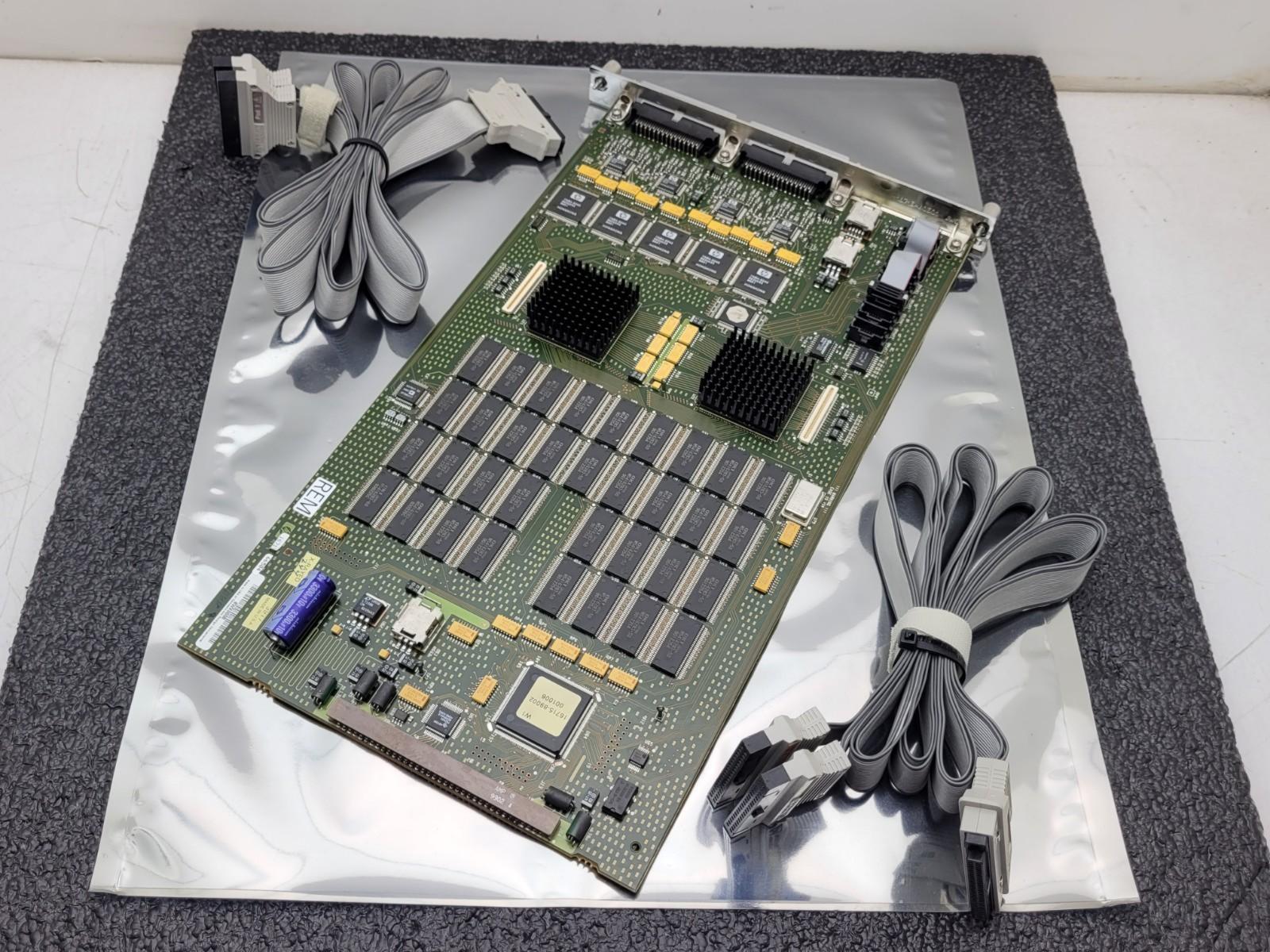 HP AGILENT 16717A 333MHz STATE / 2GHz TIMING ZOOM 2MSa ANALYZER with Cables