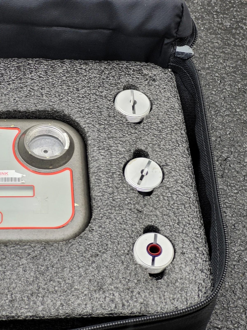 ELC-365 ULTRAVIOLET INTENSITY METER  SENSOR HEAD powers up