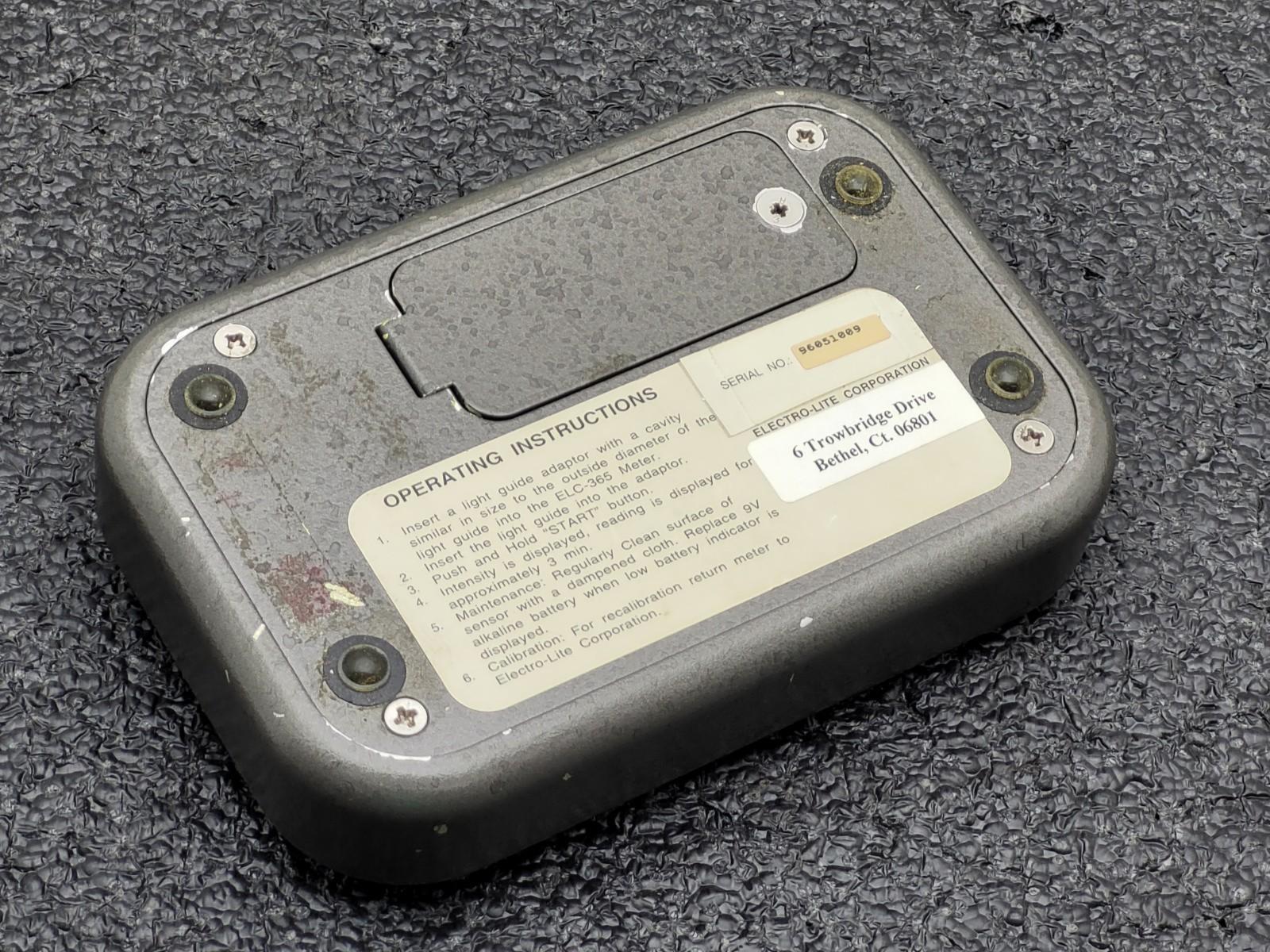 ELC-365 ULTRAVIOLET INTENSITY METER  SENSOR HEAD powers up