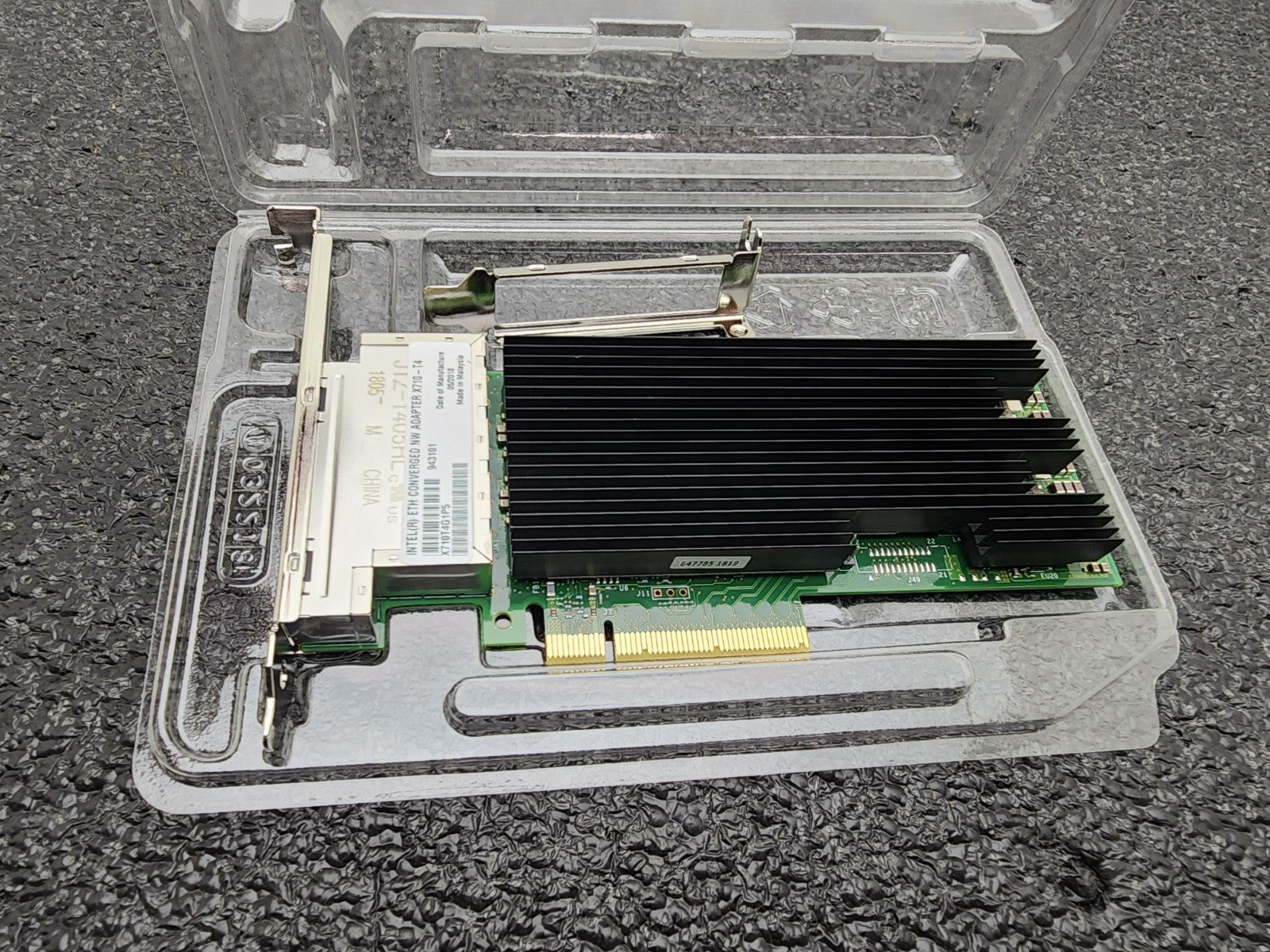 Intel X710-T4 Quad Port 10Gb Ethernet Converged Network Adapter Both Brackets