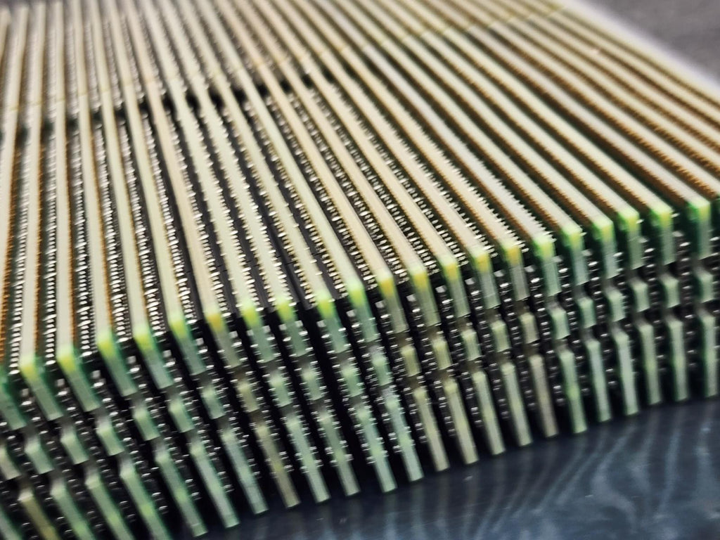 Lot of 44x Samsung 32GB 2Rx4 DDR4-2666 ECC Server Memory Ram M393A4K40CB2-CTD7Q