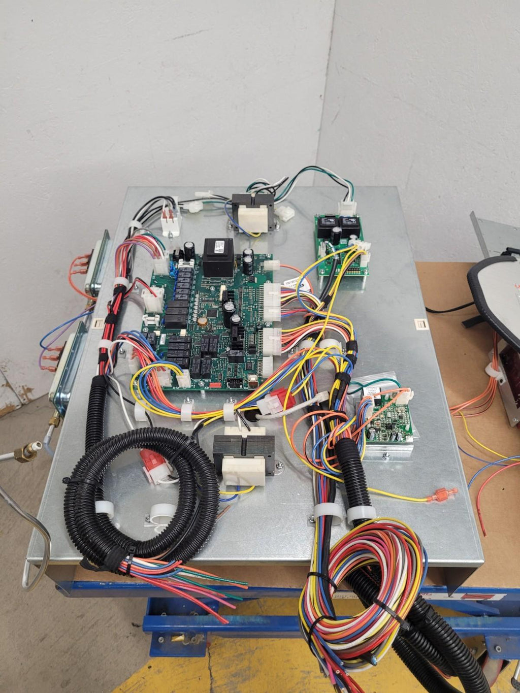 Condensor Panel Crest Lochinvar Condenser Boiler Control Panel + Control Boards ...