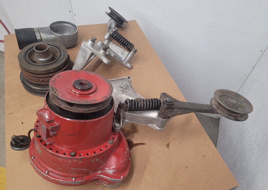 McCULLOCH Supercharger + Extra Tensioner Arm Pully OVS57C10816 RO