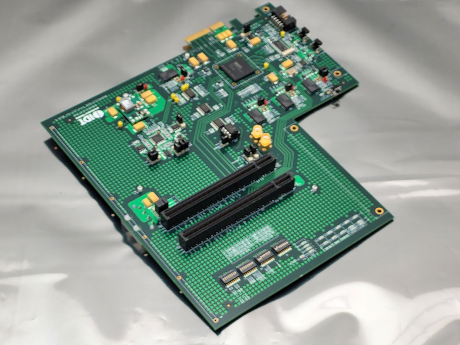 IDT Accelerated Thinking 89HPES12T3G2 Evalution Board PCIe2 x4