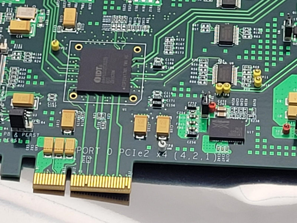 IDT Accelerated Thinking 89HPES12T3G2 Evalution Board PCIe2 x4