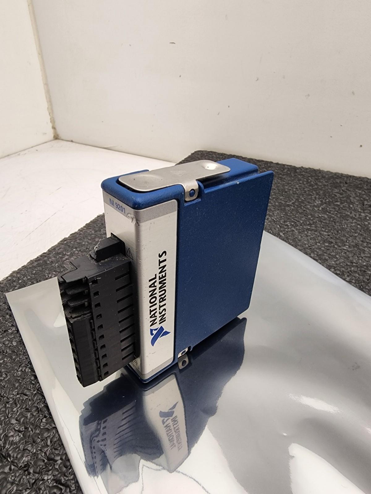 National Instruments NI 9201 8 Channel cDAQ Analog Input Module Screw Terminal