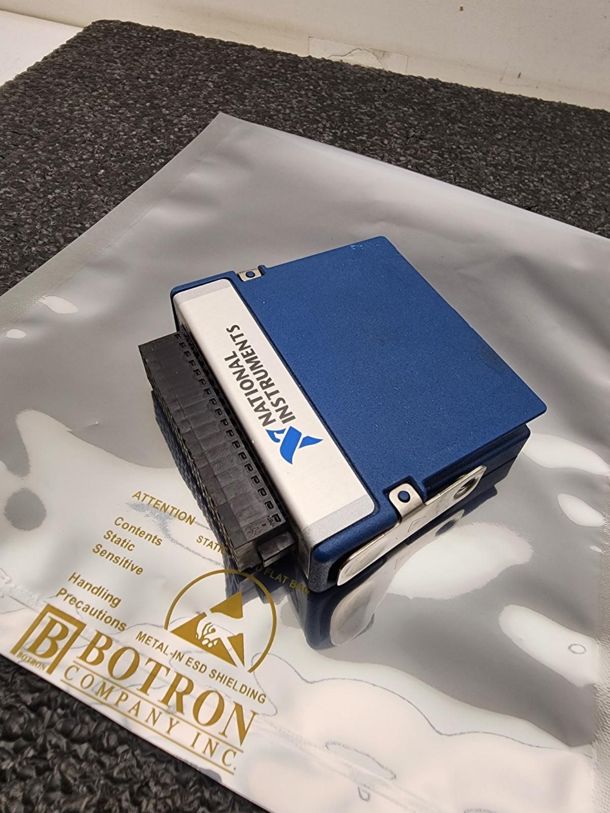 National Instruments NI 9264 16 Channel cDAQ Analog Input Module Screw Terminal