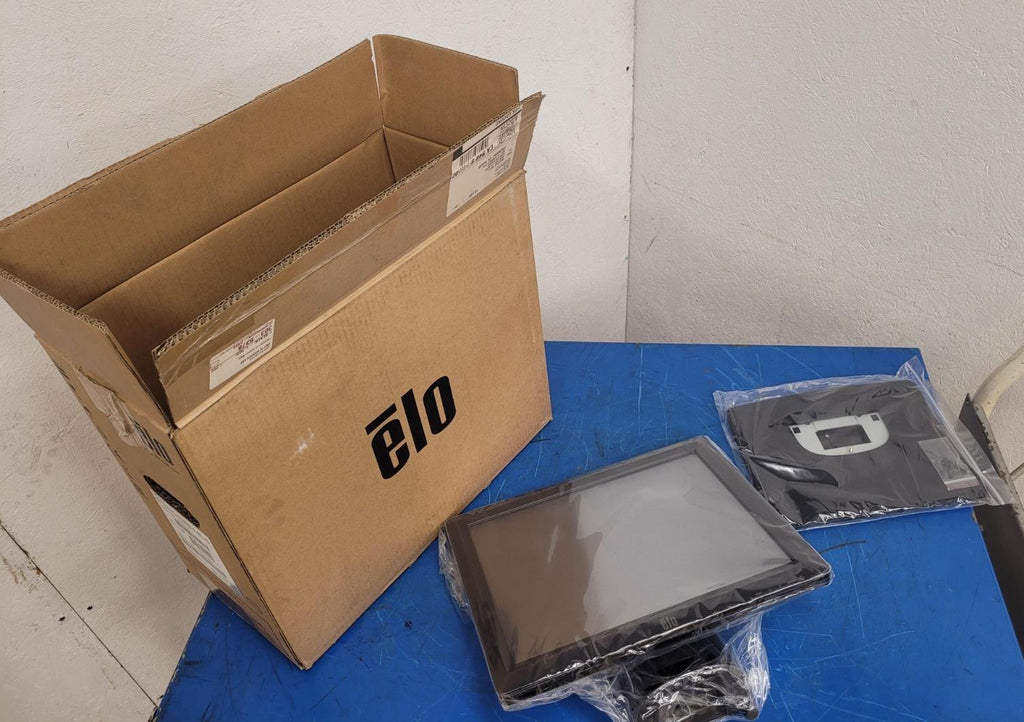 ELO 15" Industrial Touch Screen HMI Monitor ET1517L-7CWB-1-BL-G New Open Box