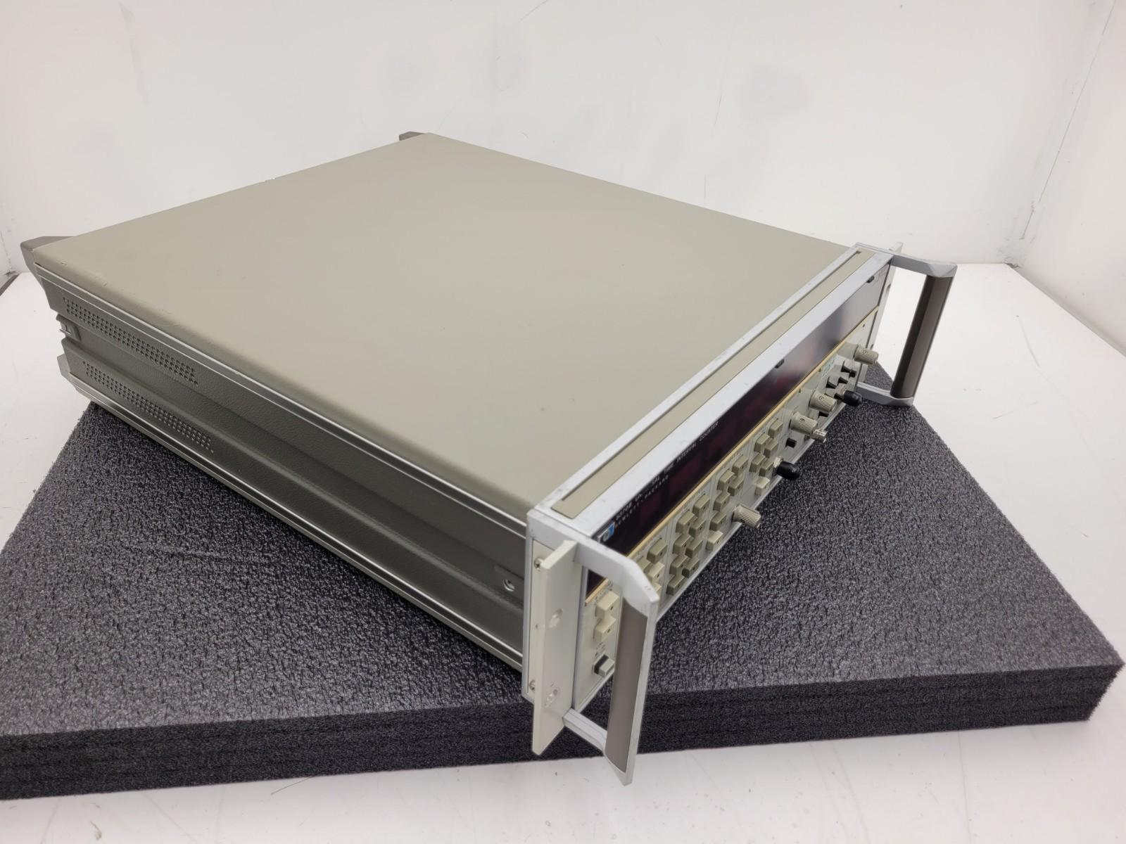 HP 5370B Precision Time-Interval Universal Counter 0.1 Hz to 100 MHz