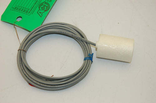 ACT Advanced Control Technologies P7200PW120 Temperature Switch, N.C. - Lot of 2