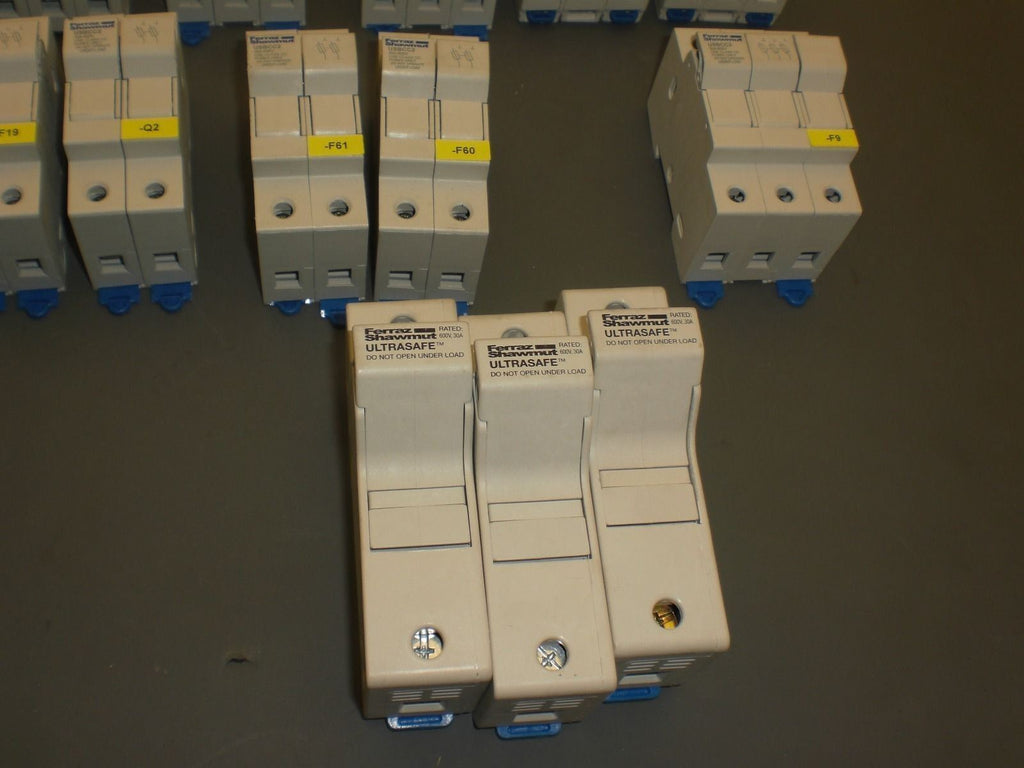 Ferraz Shawmut Ultrasafe & Modulo Star Fuse Holders - Lot of 13