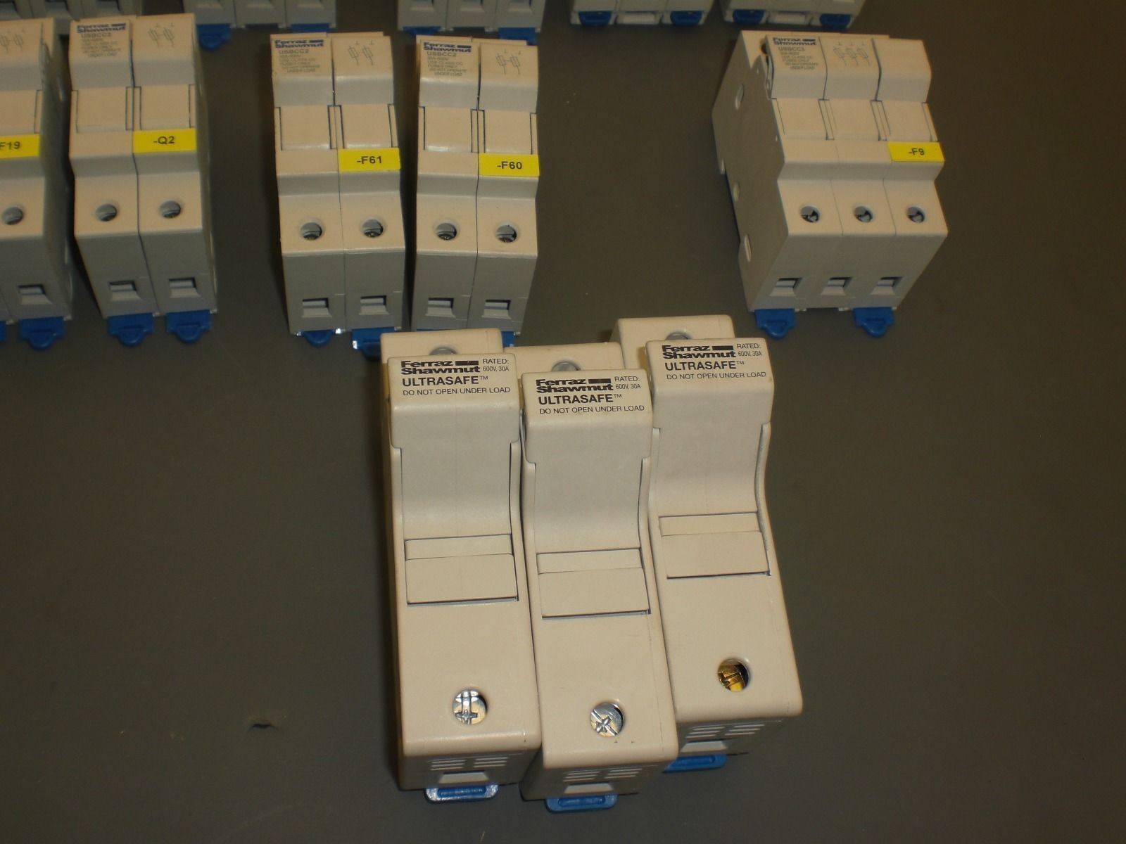 Ferraz Shawmut Ultrasafe & Modulo Star Fuse Holders - Lot of 13