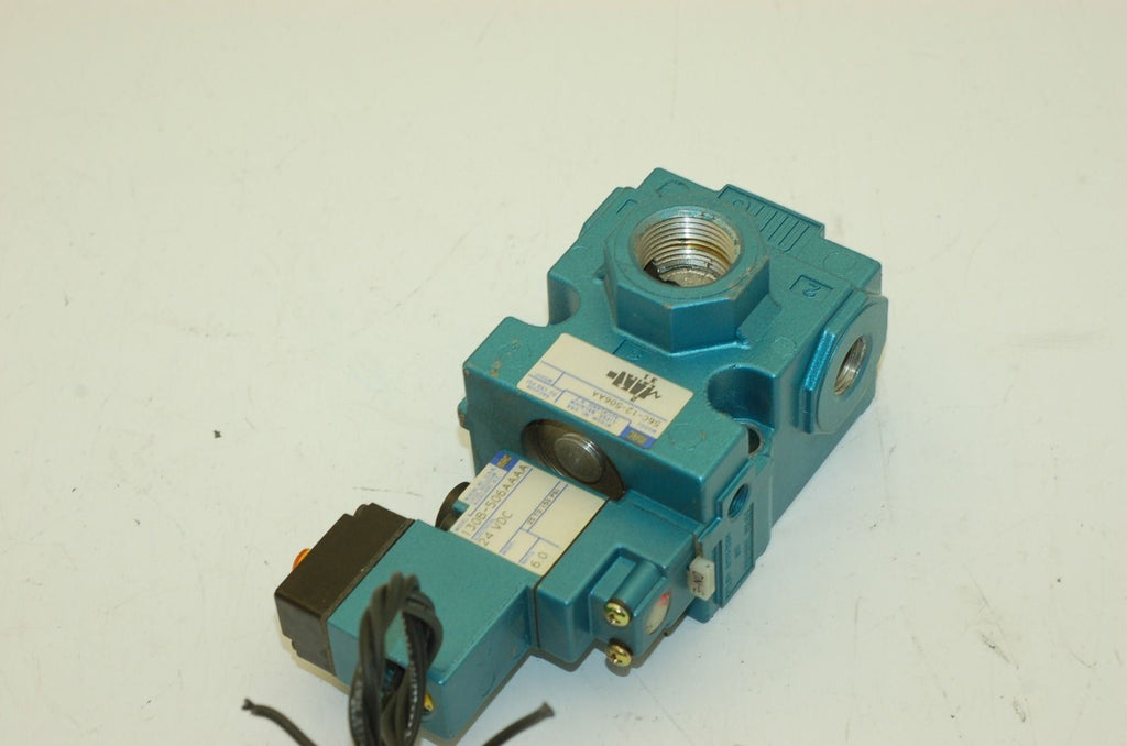 MAC 562-12-506AA Solenoid Valve Pnumatic Manifold 24VDC 6W 3 Port 130B-506AAAA