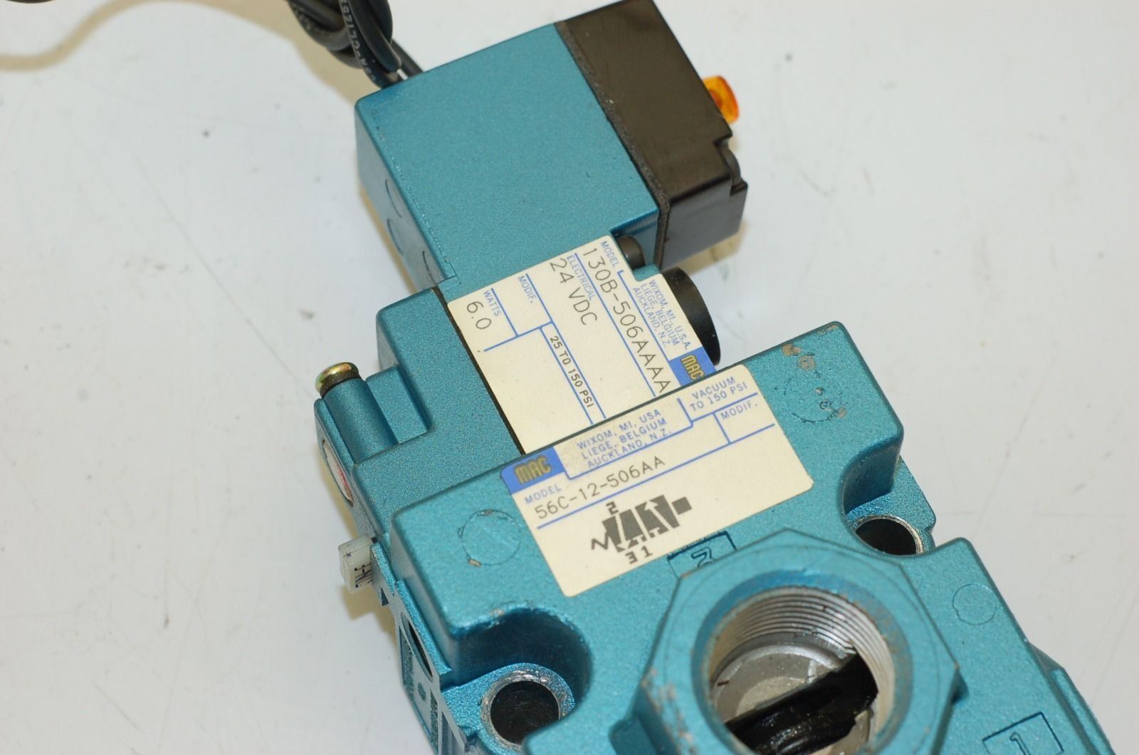MAC 562-12-506AA Solenoid Valve Pnumatic Manifold 24VDC 6W 3 Port 130B-506AAAA