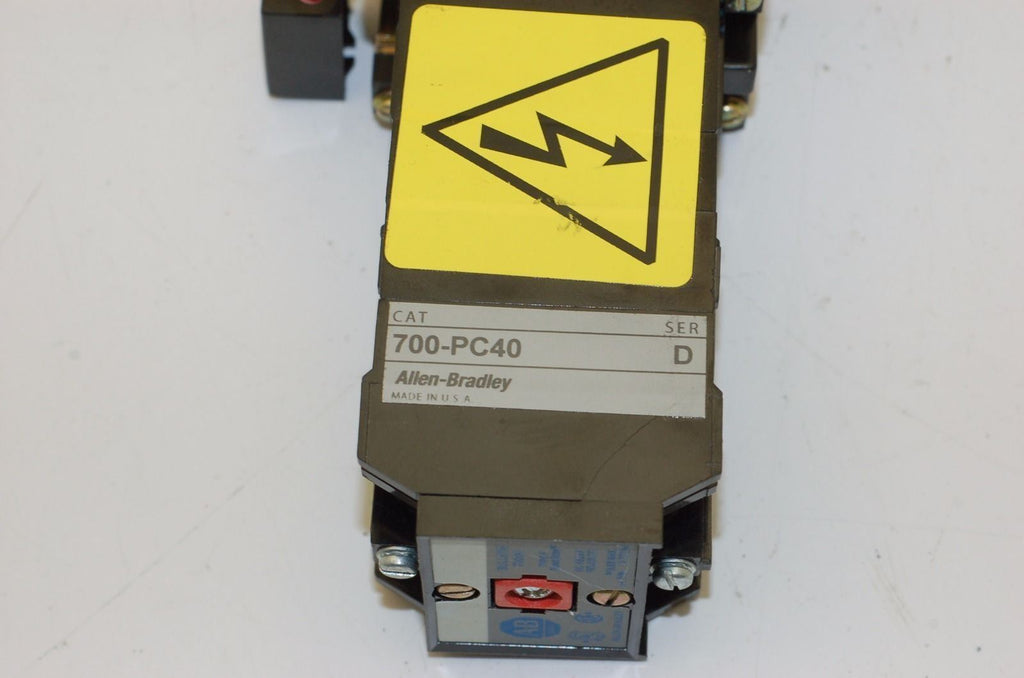 Allen Bradley 700DC-P80024 Industrial Relay, 700-PC40 Relay Deck