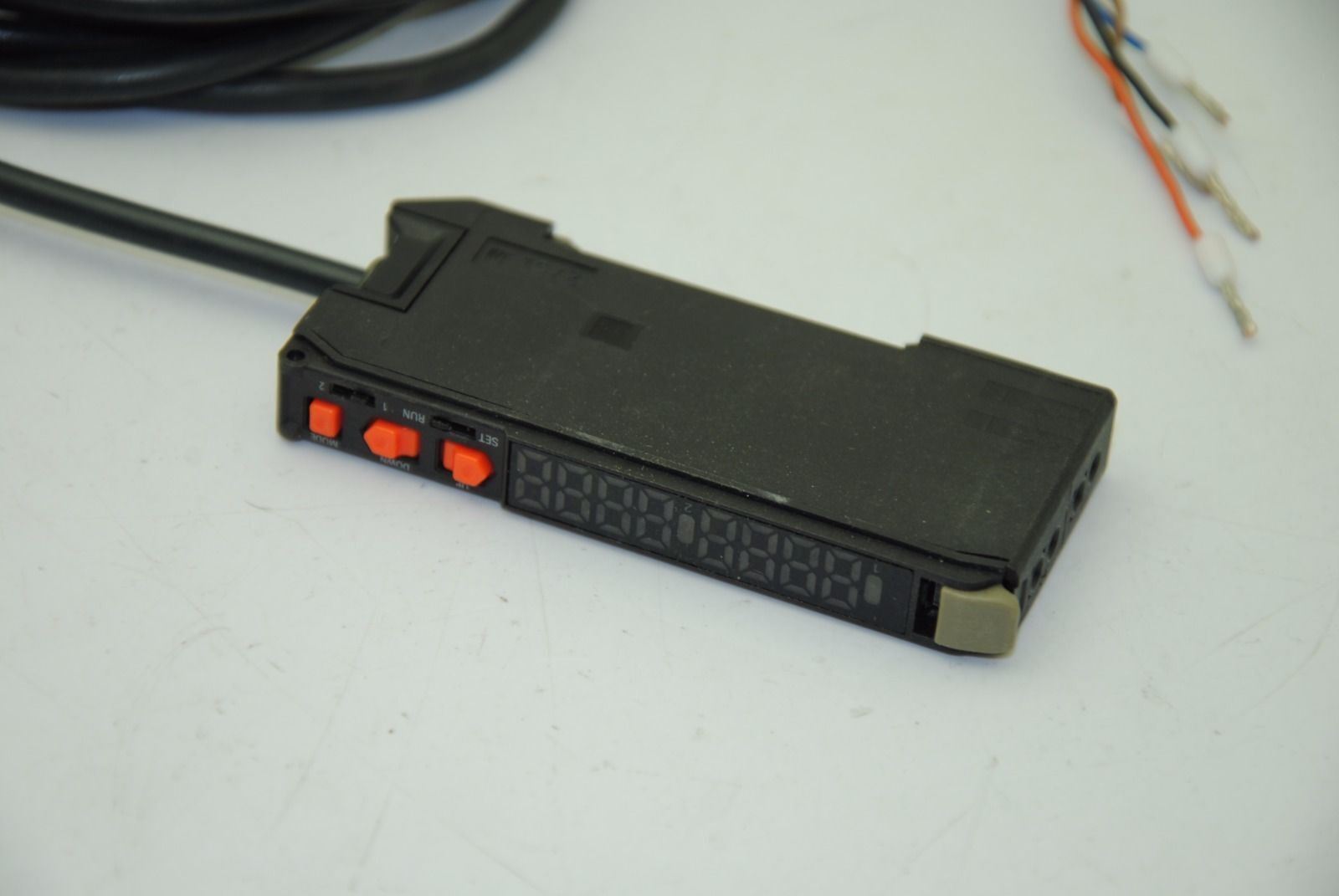 Omron E3X-DA Series Fiber Optic Sensor Amplifier (no cover)