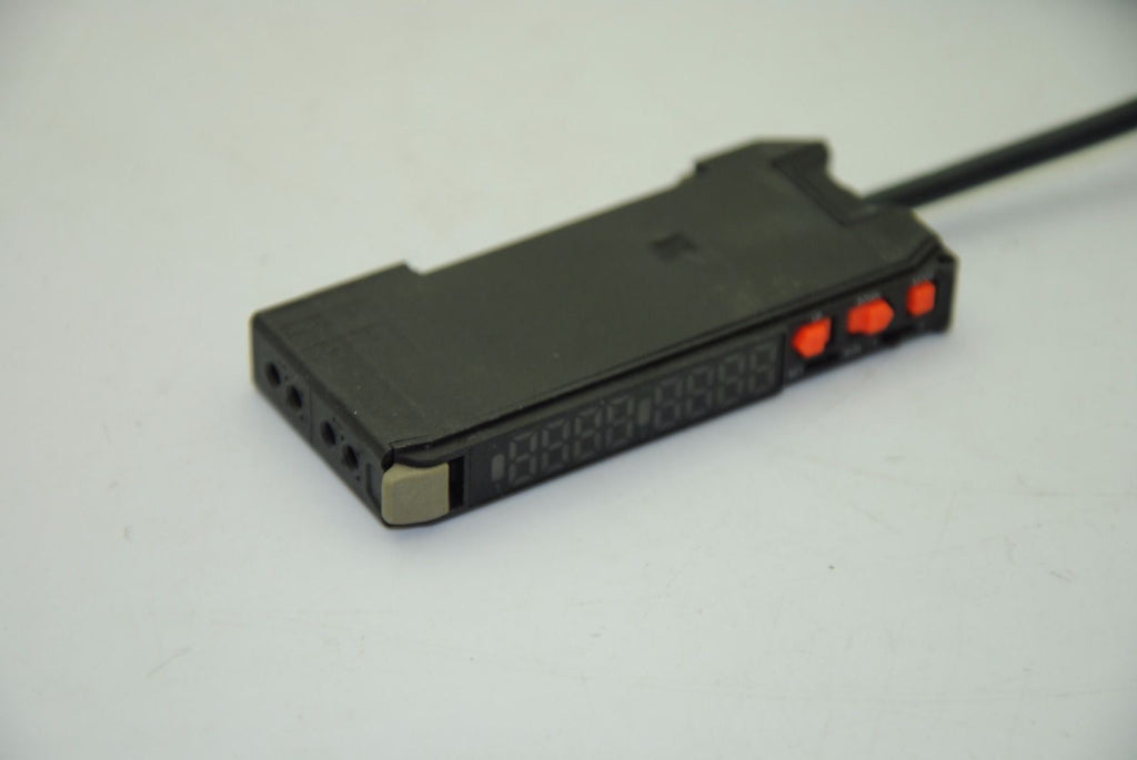 Omron E3X-DA Series Fiber Optic Sensor Amplifier (no cover)