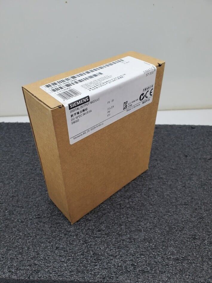 Siemens 6ES7322-1BH01-0AA0 SM322 Digital Output, 16-P, 24VDC/0.5A - NEW