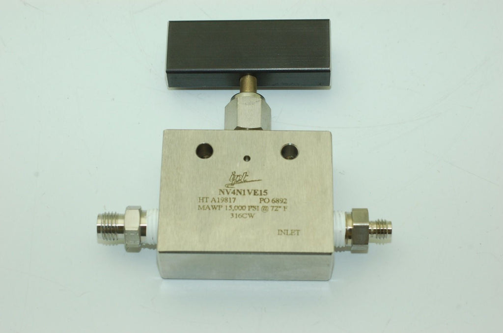 IPT NV4N1VE15 2-Way Straight Pipe High Pressure Needle Valve 1/4" 15k PSI