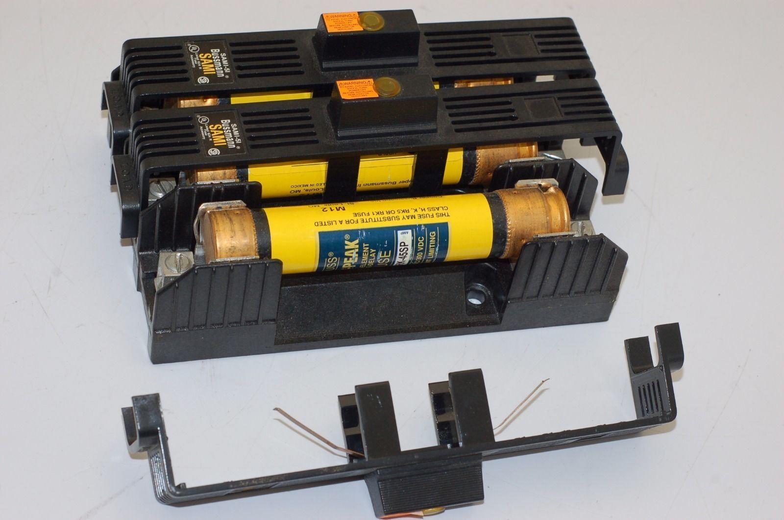 Bussman R60060-3CR Fuse Holder, SAMI-5I Covers, 45A Fuses