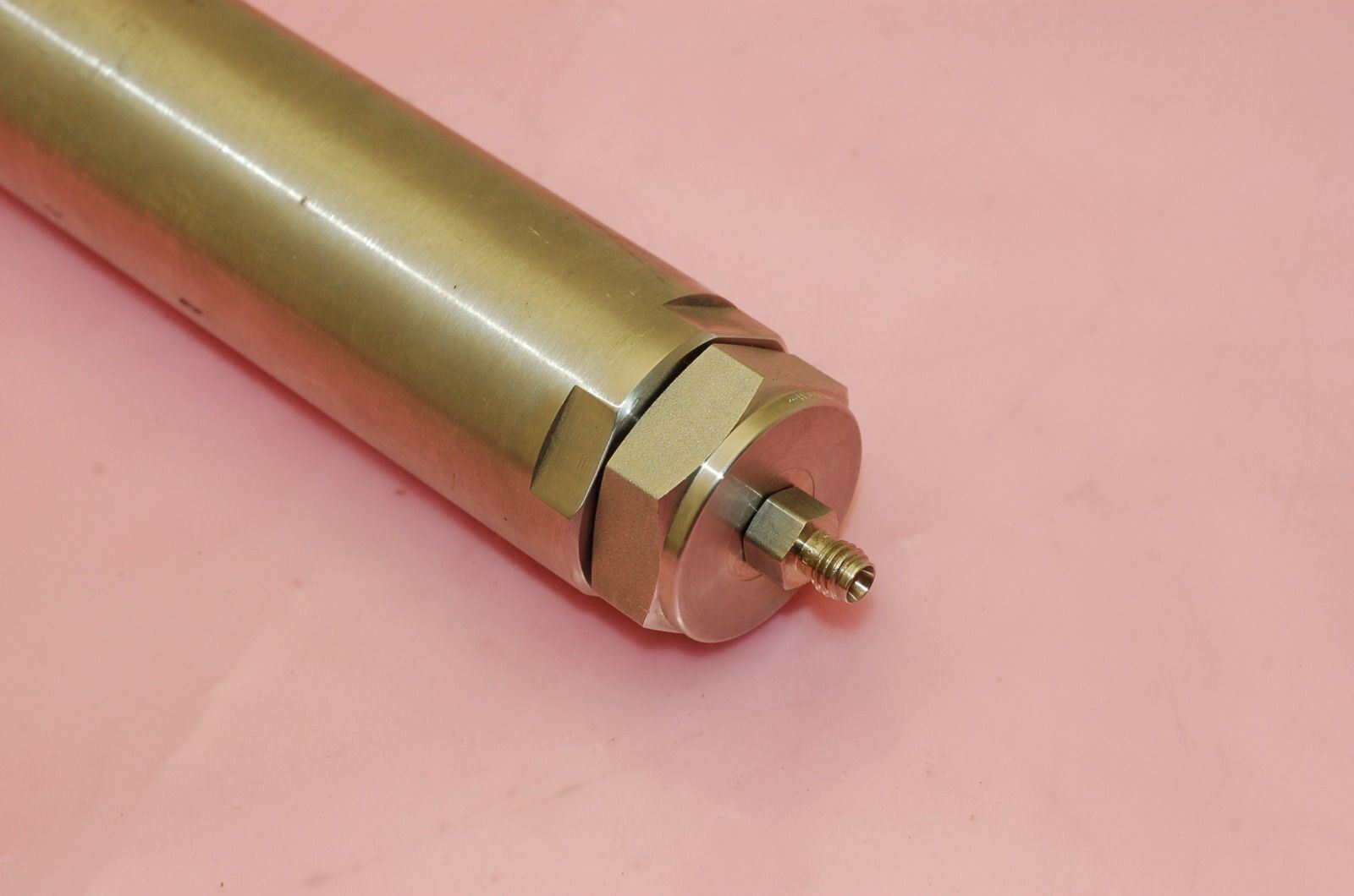 Swagelok 316 Hydraulic Cylinder, 1-3/4"D x 9"L, 5/32" Shaft, 5" Stroke (approx)