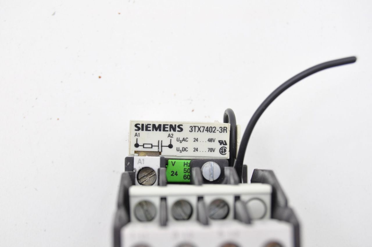 Siemens 3TF4022-0A 24VDC Coil Magnetic Contactor W/ 3TX7402-3R Surge Suppressor