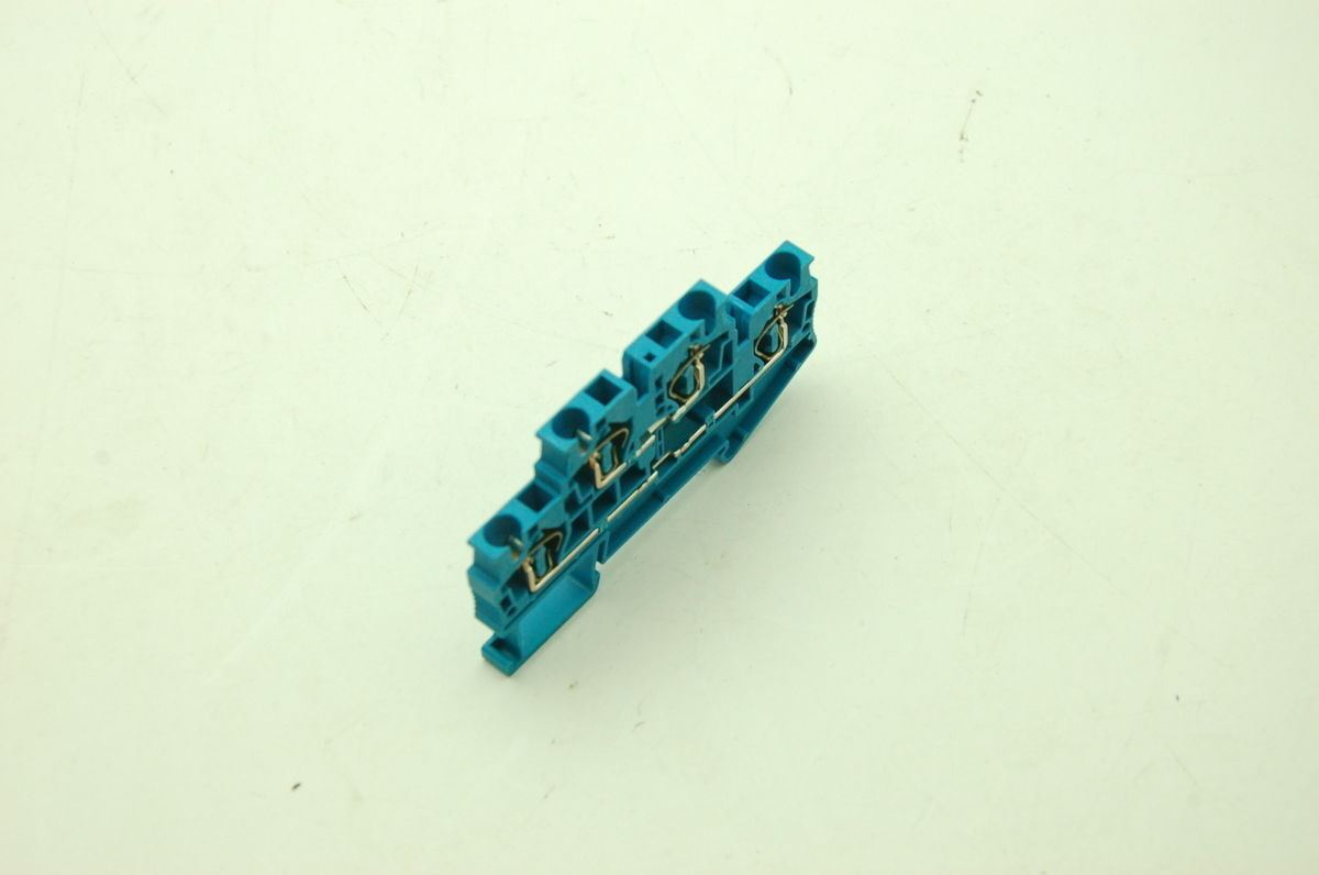 Phoenix Contact 3031432 Feed-through Terminal Block - STTB 4 BU Lot of 20