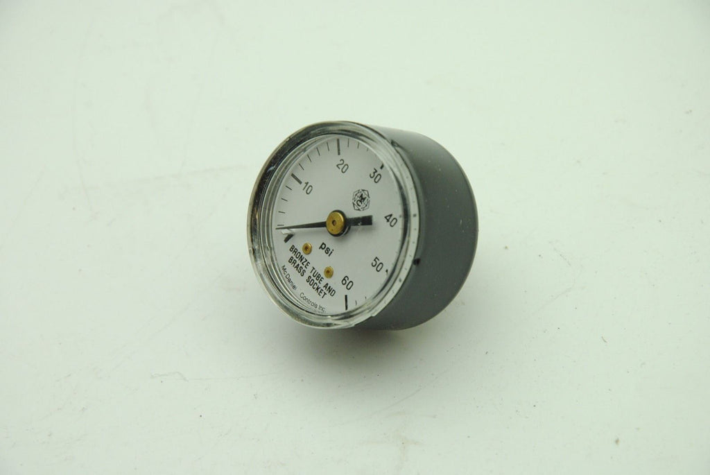 McDaniel Controls R8-CL Gauge, 0-60 PSI, 1-1/2" Dial, 1/8" NPT - Lot of 2 - NEW