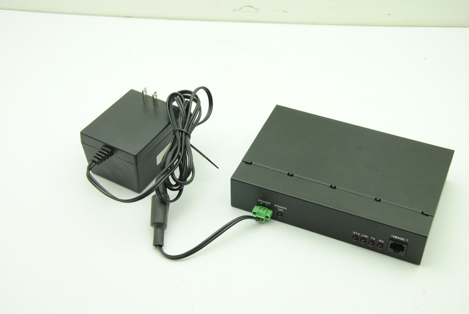 Intelligent Instrumentation EDAS-1025E-2A1 Ethernet to Serial Converter