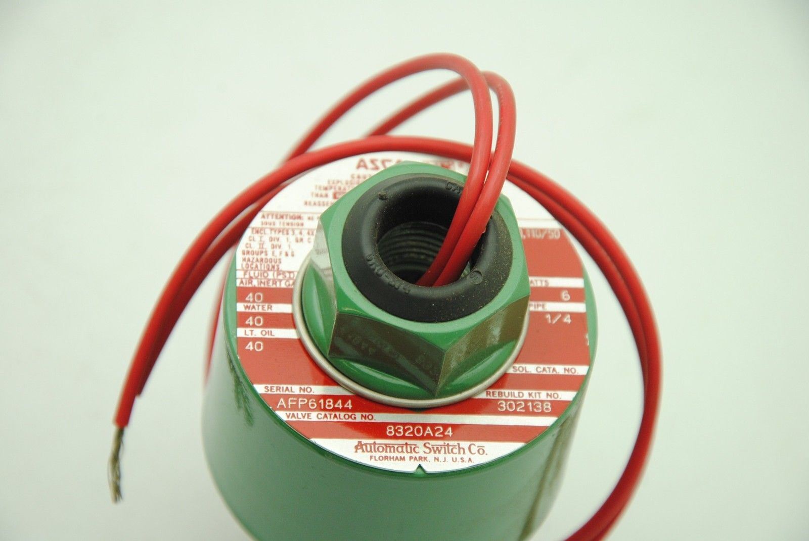 ASCO Red-Hat 8320G041 Solenoid Valve, 1/4" 120VAC, 60Hz - NEW