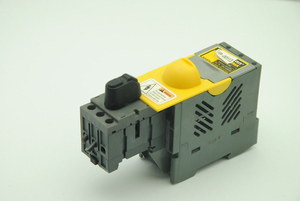 Bussmann OPM-1038RSW 30A, 600V, Disconnect Switch