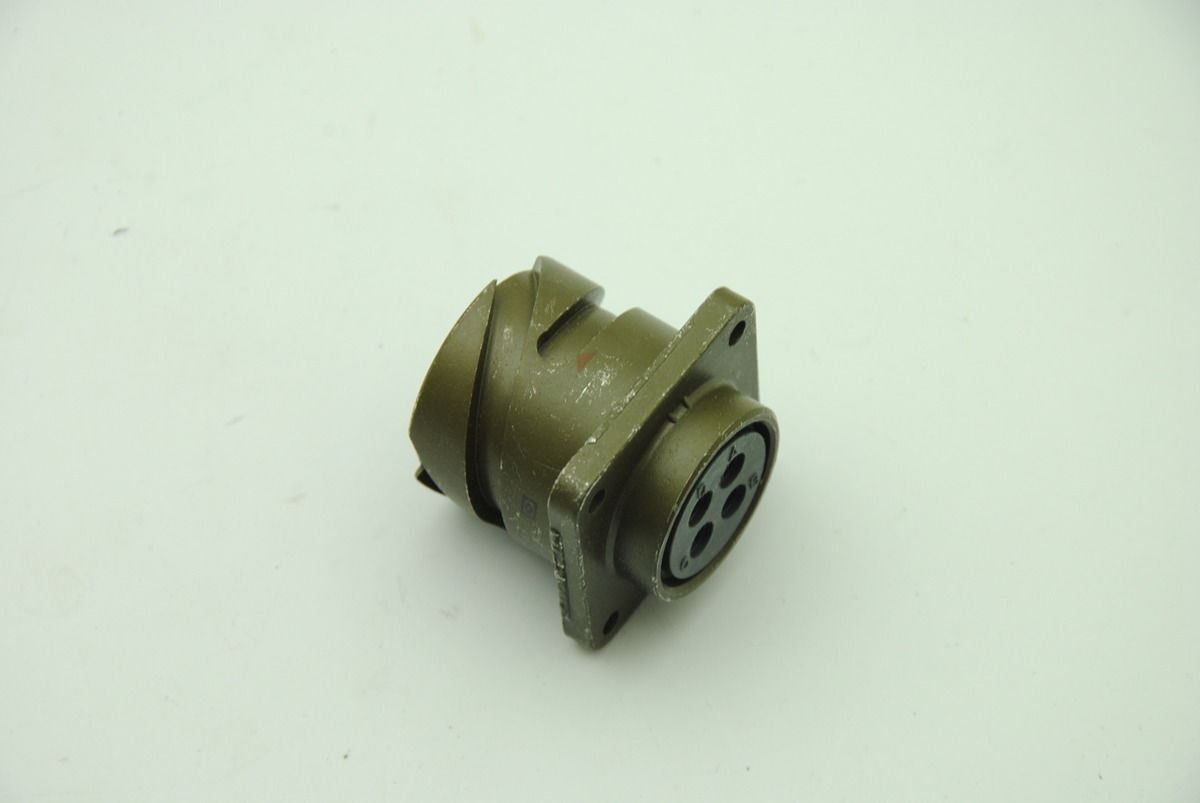 ITT Cannon CB2-18-10SC 4-Pin F Connectors, Panel Mount, No Pins - Lot of 5 - NEW