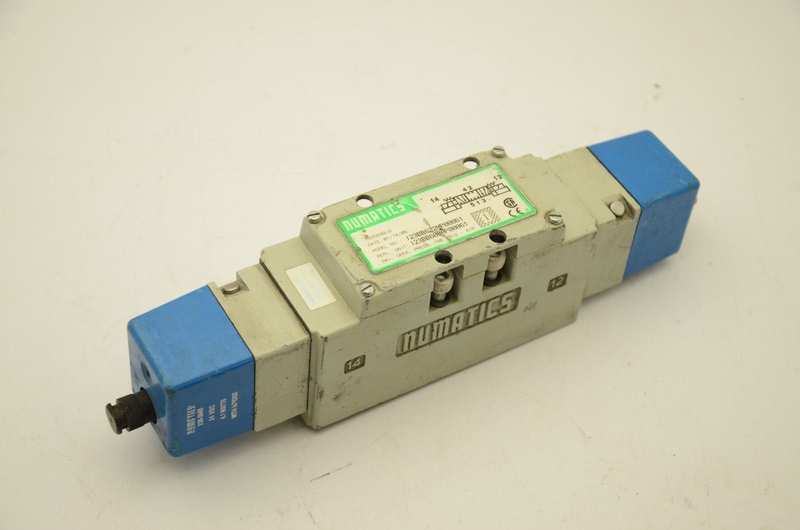 Numatics I123BB6Z2MP00061 Pneumatics Solenoid Valve, 150PSIG, 24VDC