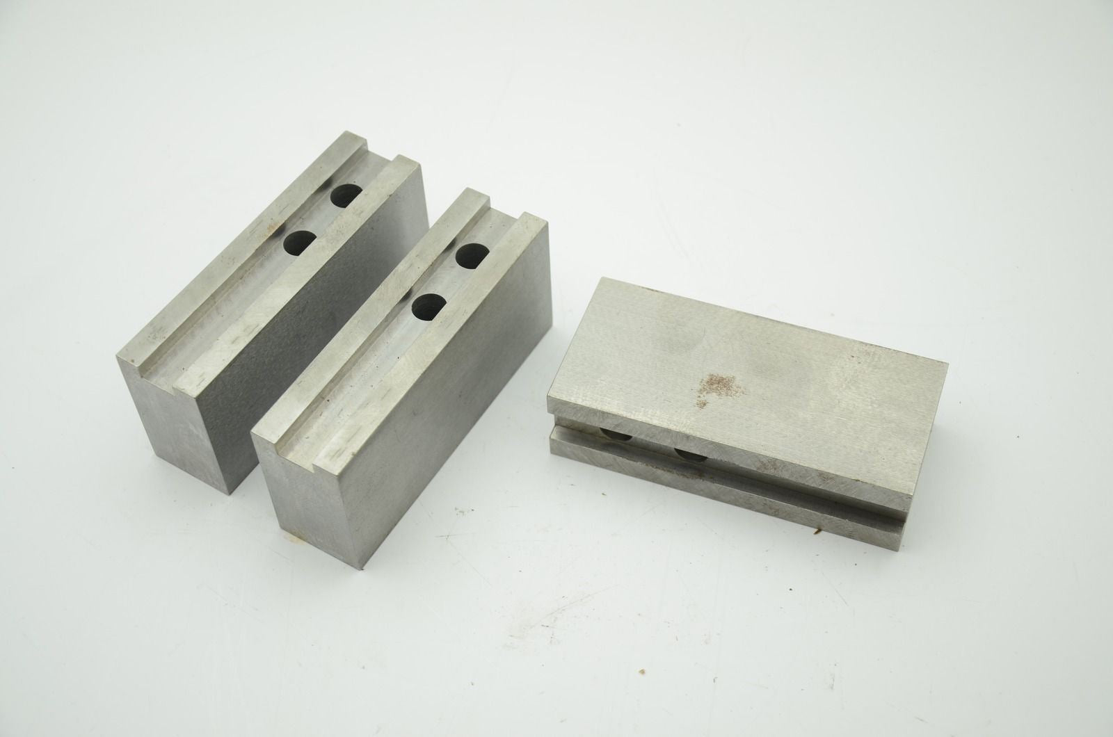 Grooved Steel Chuck Jaws, 5.5" x 1.5" x 2.5", Set of 3 (J25)