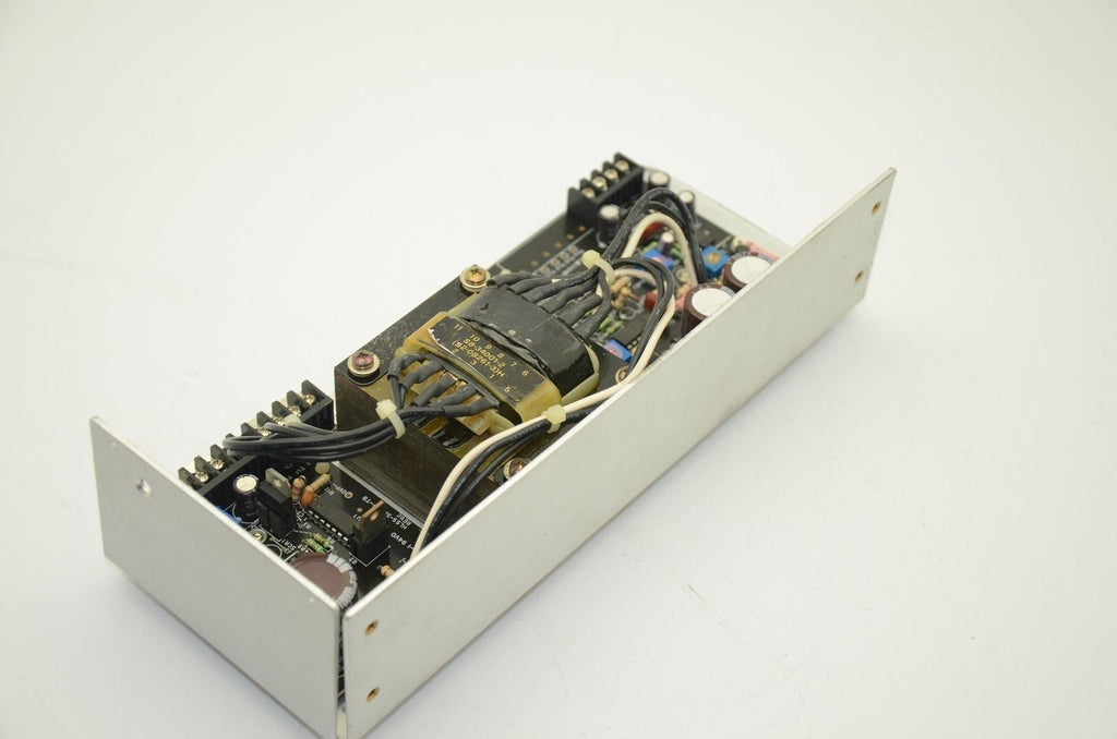 SOLA SLS-12-31010-12T 12VDC Power Supply 100-240VAC Input