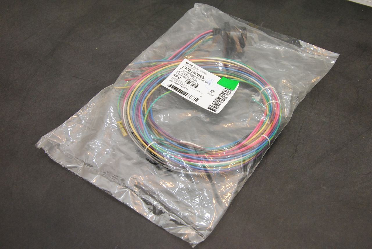 Brad Power / Molex 1300150095 Mini-Change 12-Pole Receptacle, 18/1, 2M L