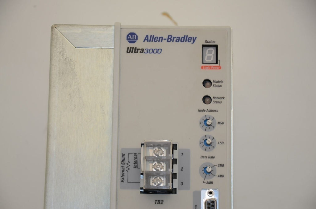 Allen Bradley Ultra 3000 Servo Drive, 230/460VAC, 3-PH, 50/60Hz, Ser. B, V1.53
