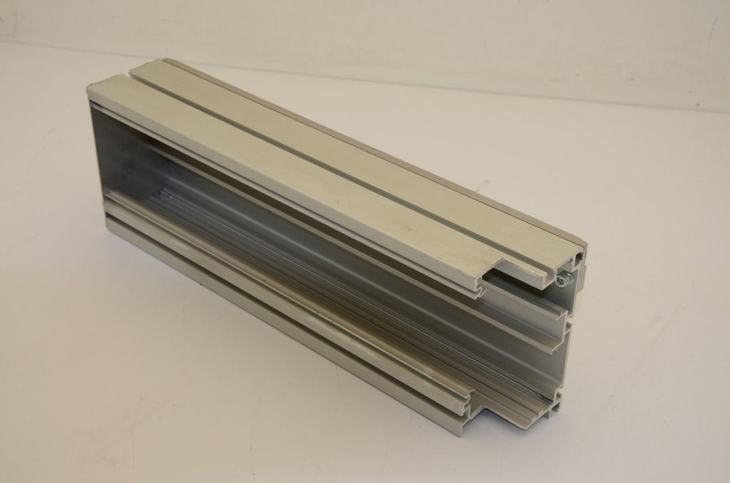 Valeo 402.866 Gear Reduced Belt Drive Tray Tray Conveyor 18"  445mmL 24VDC