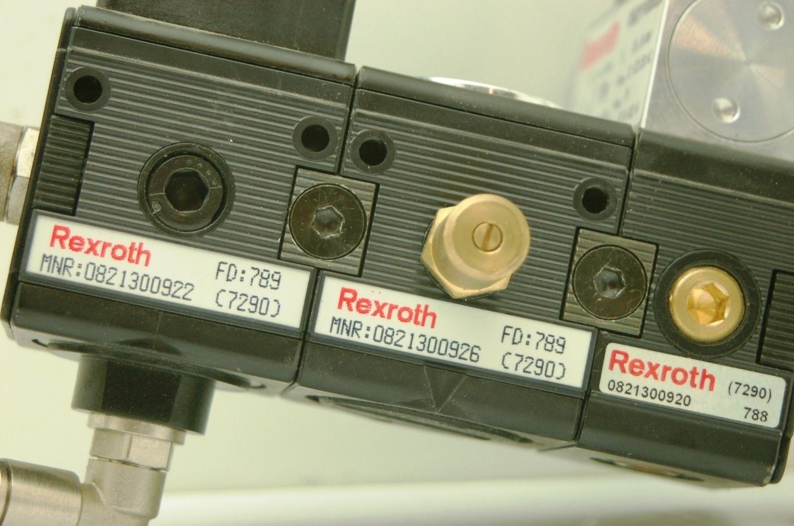 Rexroth 0821300922, Pneumatic Exhaust Valve Assembly