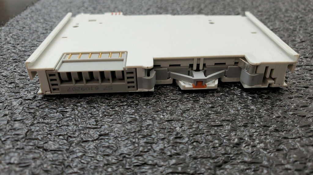 BECKHOFF KL9210, KL 9210 Voltage Supply Terminal 24 VDC w/ Fuse & Diagnostics