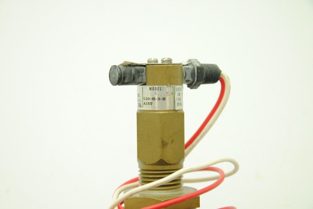 Dwyer L10-B-3-H, Level Switch Brass, 1-1/4" NPT