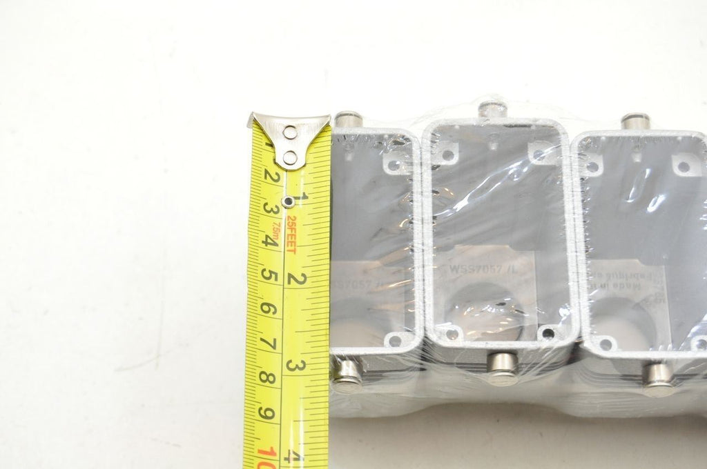 ILME CAV 10 L21 Metal Connector Housing 2.75 Inches x 1.5 Inches Lot Of 5 NEW